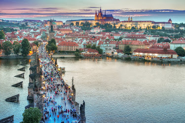 6 Budget Travel Key Suggestion