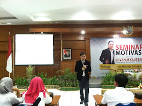 Training Motivasi akhir tahun, training motivasi PNS, motivator PNS, motivasi bekerja, motivasi bahagia, training motivasi bandung, motivator muda, Edvan M Kautsar, motivator indonesia, motivator terbaik, motivator termuda