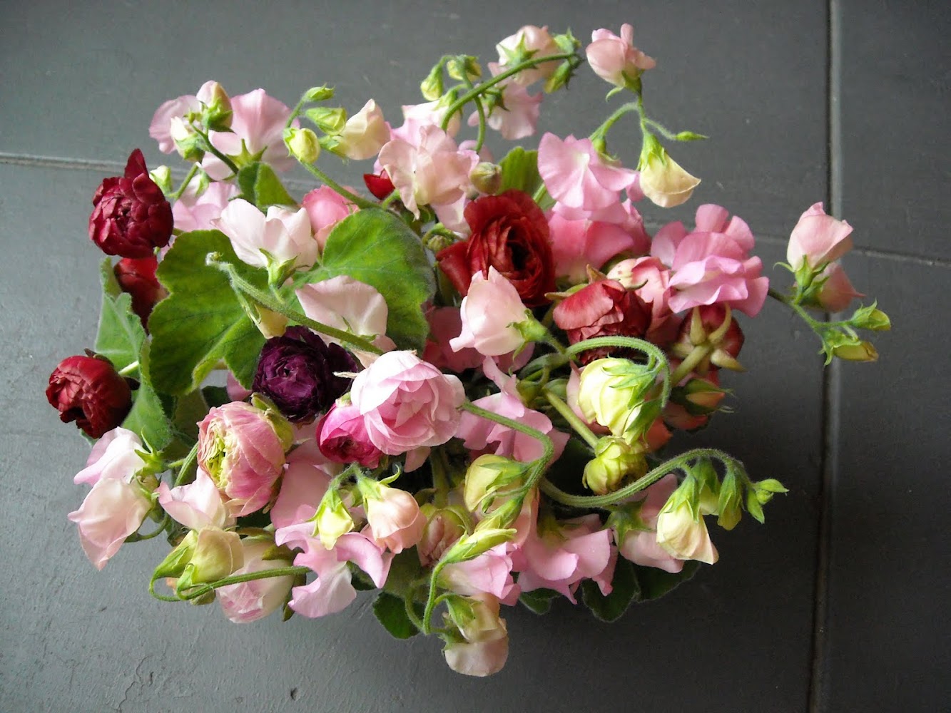 The silk wedding flowers