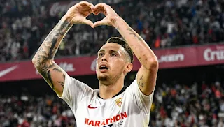 Wolves looking at Sevilla attacker Ocampos as Adama replacement