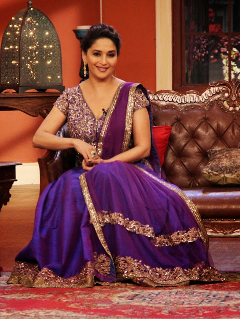 Madhuri Dixit & Huma promote 'Dedh Ishqiya' on Comedy Nights with Kapil