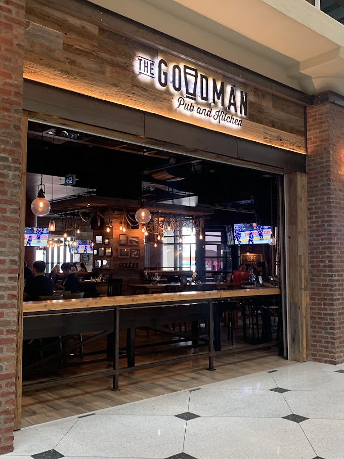 The Goodman Pub & Kitchen - Queen's Quay Terminal Toronto