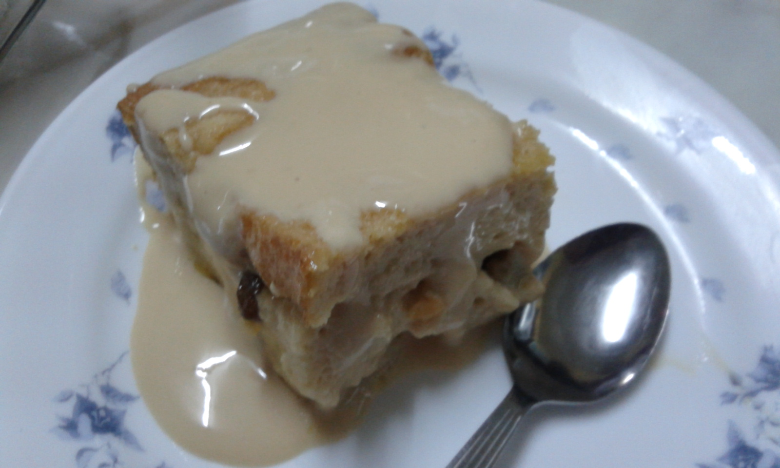 My Lovely Cakes: Puding Roti berkuah kastard