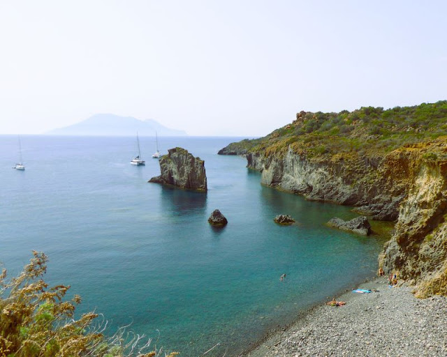 Cala Junco isola di Panarea