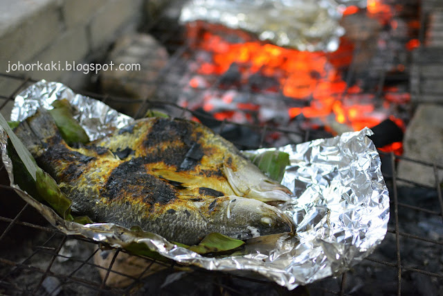 Serkam-Medan-Ikan-Bakar-Malacca-Umbai-Pantai-Beach