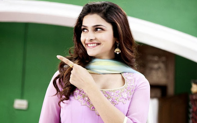  Prachi Desai HD Wallpaper Free