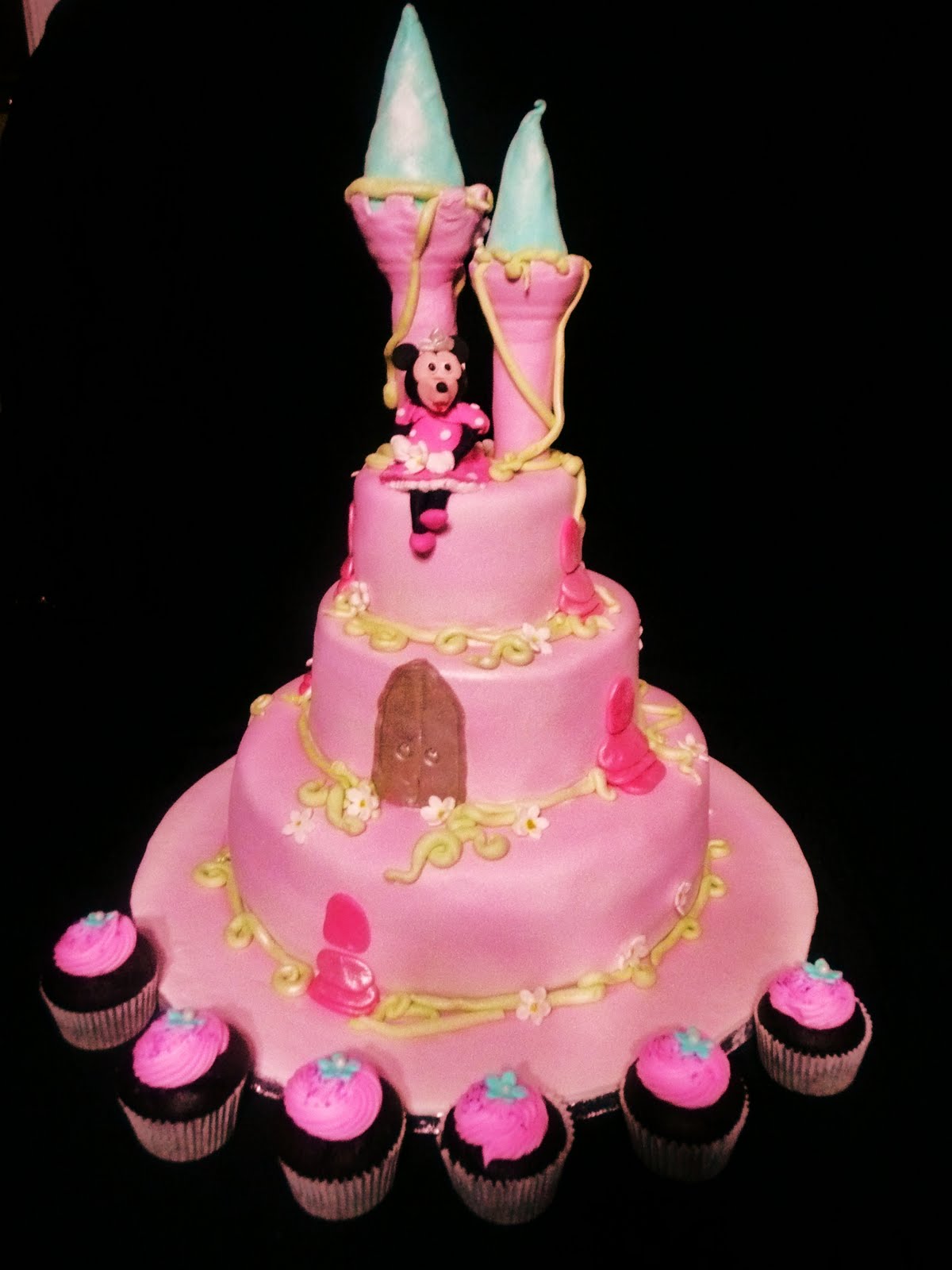 cool cake ideas Princess Castle Birthday Cake