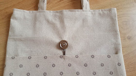 Summer tote bag with pocket tutorial and pattern