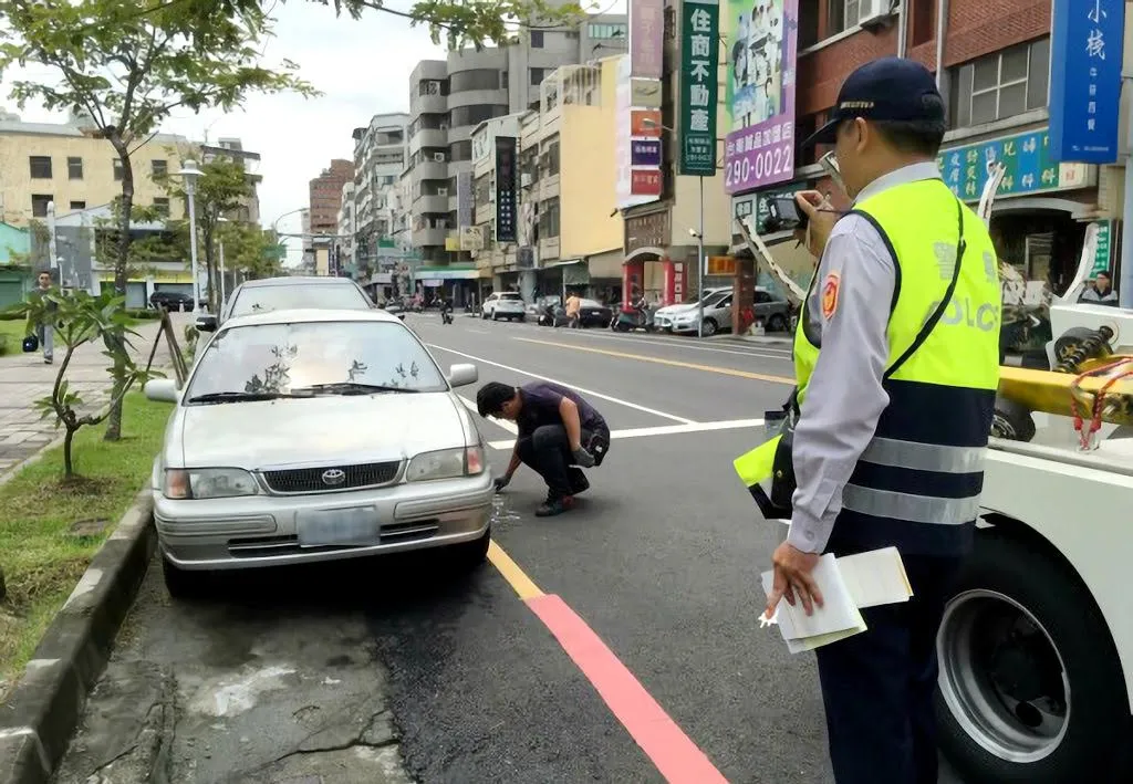 台南民間違停拖吊合約到期｜4/15起移由警方處理｜強調一樣是「零容忍」