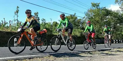 Gowes 110 Km Jogja _ Dieng .