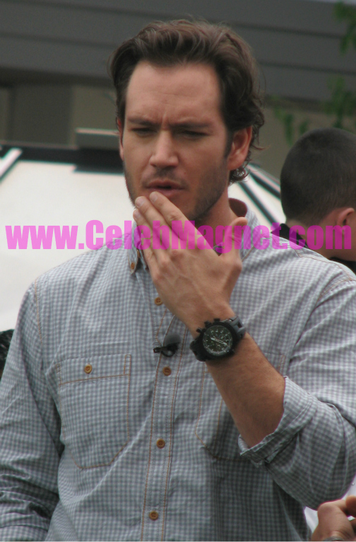 Mark Paul Gosselaar - Images Gallery