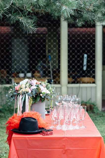 catering service near me