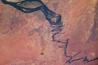 Vista de satélite del río Zambeze y las cataratas Victoria