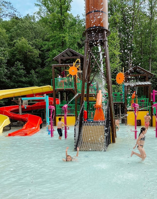 nc blogger, north carolina blogger, travel nc, yogi bear's jellystone camp-resort, golden valley, family vacation ideas