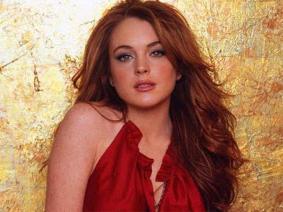 Celebrities  Pictures on Romatic Celebrities  Lindsy Lohan Hot Pictures