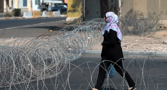 العراق، عراقيين يرمون الدولارات في الشوارع، فنزويلا، كوفيد-19 ، هوغو تشافيز، نيكولاس مادورو، حربوشة نيوز