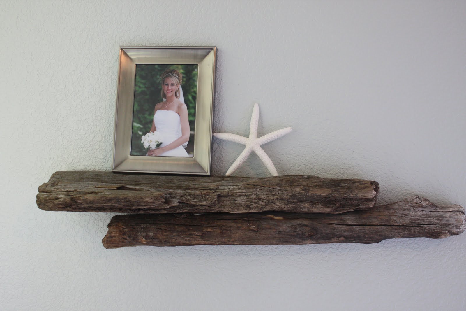 Growing Up Gardner: Driftwood Shelf - Master Bedroom DIY ...