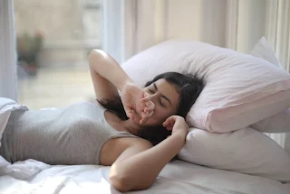 Stres Dampak COVID-19 Membuat Anda Susah Tidur? Ikuti 6 Tips ini untuk Kualitas Tidur Lebih Baik