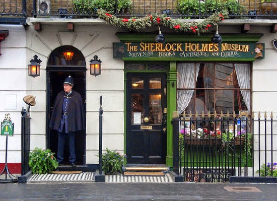 http://majalahouch.com/fakta-unik/mampir-ke-rumah-sherlock-holmes/