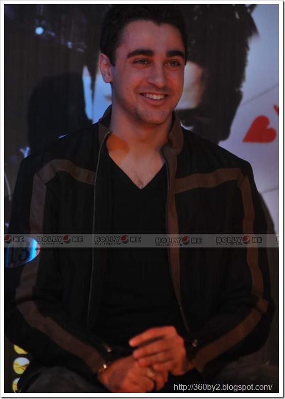 Shruti Haasan & Imran Khan at LUCK MOVIE Press Meet