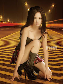 Kumpulan Foto Hot Sunny Lin Caiti di Majalah FHM