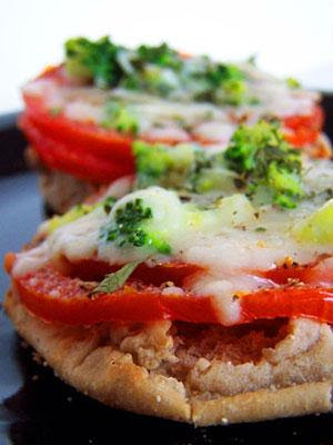 Recipes, English Muffin Tomato Pizza