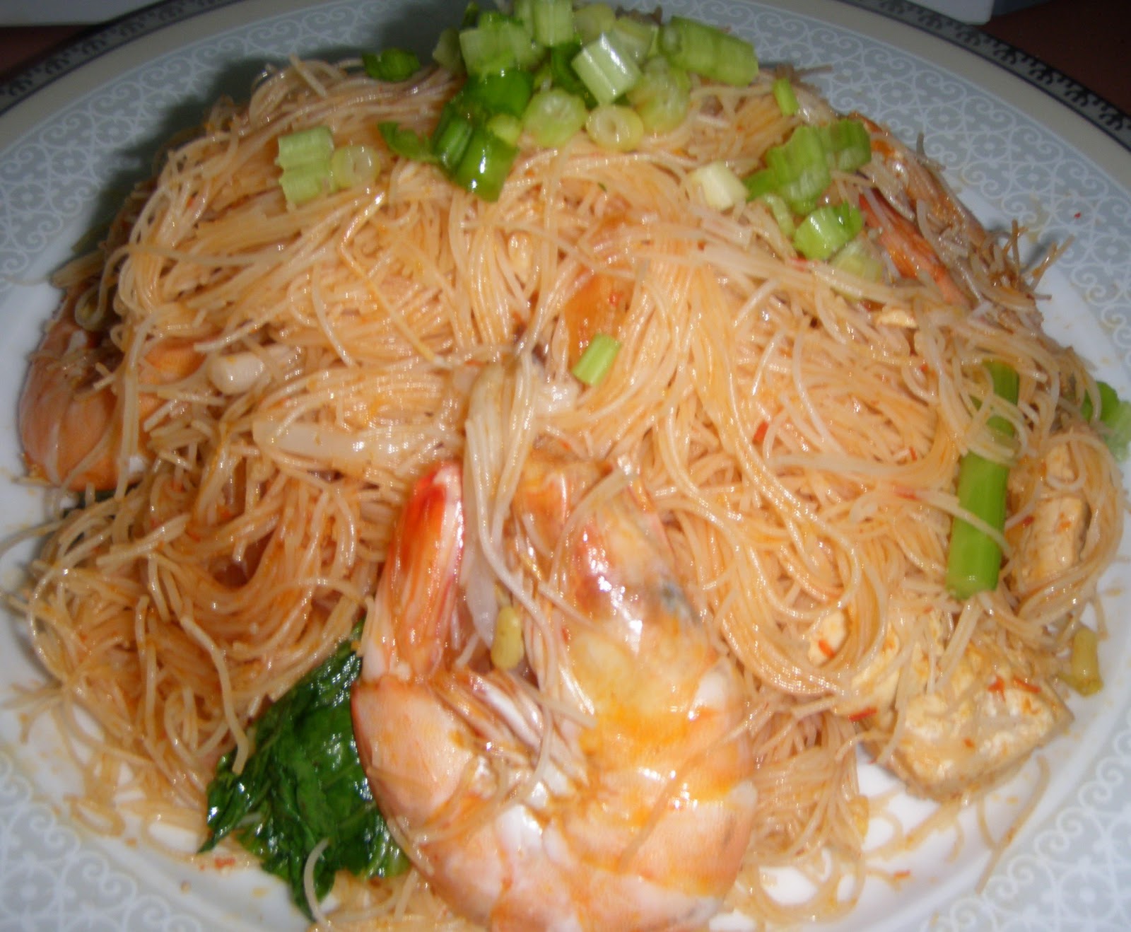 DAPUR CIK IDA: BIHUN GORENG TOMYAM