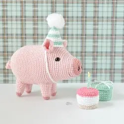 cerdito cumpleañero amigurumi