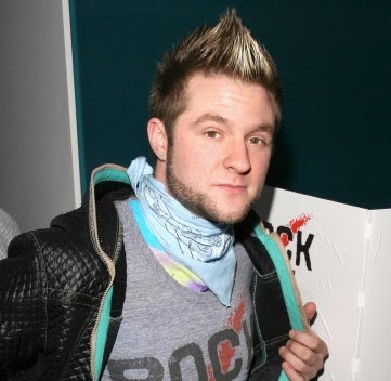 faux hawk style