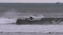 Playa de Bastiagueiro Heavy swell WSW 4´5 and strong OFFSHORE wind