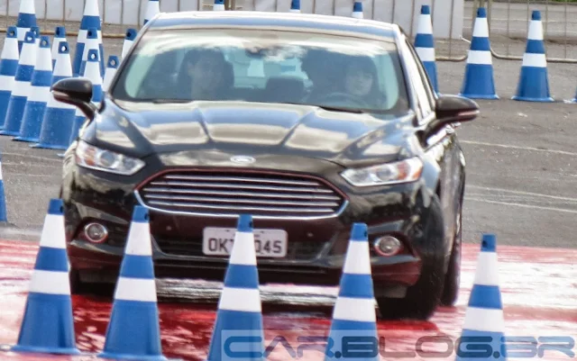 Ford Fusiom AWD - controle de estabilidade