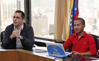 Joven apureño talento en Ciencia y Tecnología aporta conocimiento al Proyecto Canaima Educativo