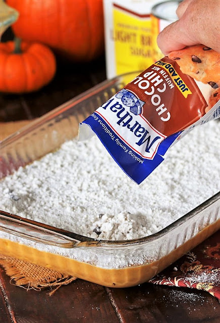 How to Make Chocolate Chip Pumpkin Dump Cake Image