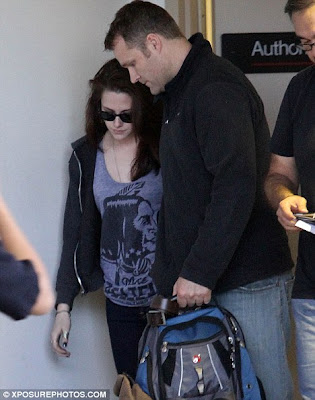 kristen stewart hot bodyguard. Torn apart: Meanwhile Kristen