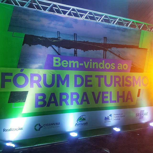 Bandeira azul e projeto ambiental fecham Fórum Regional de Turismo de Barra Velha