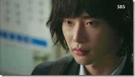 Pinocchio.E02.mkv_003199295_thumb[1]