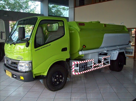 Karoseri Tangki  Air  Hino  Dutro