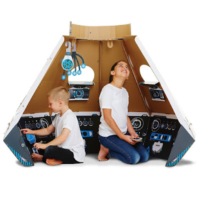 Makedo Insanely Huge Cardboard Construction Space Pod, the AWESOME space gift for your little future astronauts