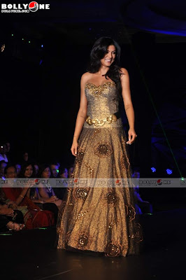 Sushmita sen visit at blenders pride fashion show