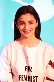 Alia Bhatt looks super cute in T Shirt   IMG 7782.JPG