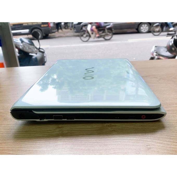 Sang chảnh Laptop Sony vaio Sve15 core i5-3320M Ram 4gb hdd 500gb cạc hd 4000 fui phím bao zin chơi được game