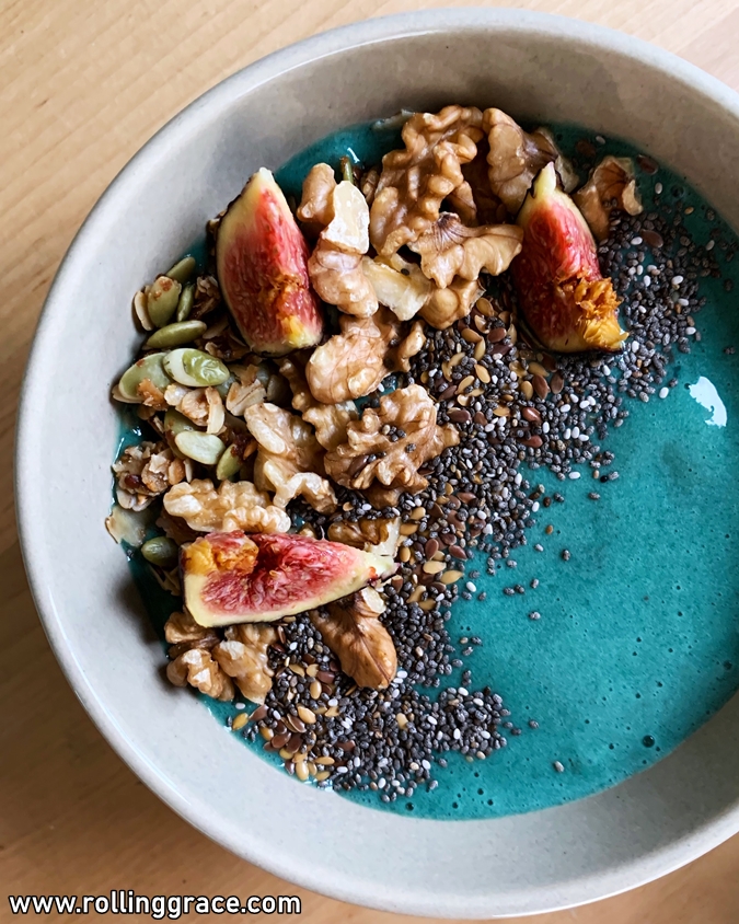 Spirulina Smoothie Bowl recipe