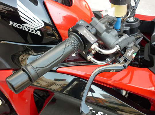 Perubahan Honda CBR250R Keren