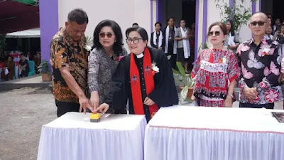 Gubernur Olly Hadiri Ibadah Syukur dan Pentahbisan Gedung GMIM Maranatha Toundanouw Satu
