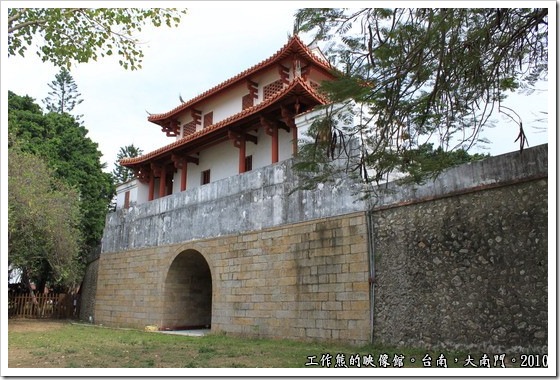 Tainan-South-Door13