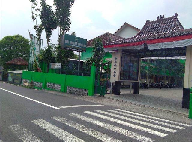 Gambar Sekolah SMK MA'ARIF 2 SLEMAN