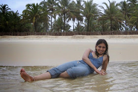 Beautiful Bangalore Desi Hot College Girls On Beach Photos