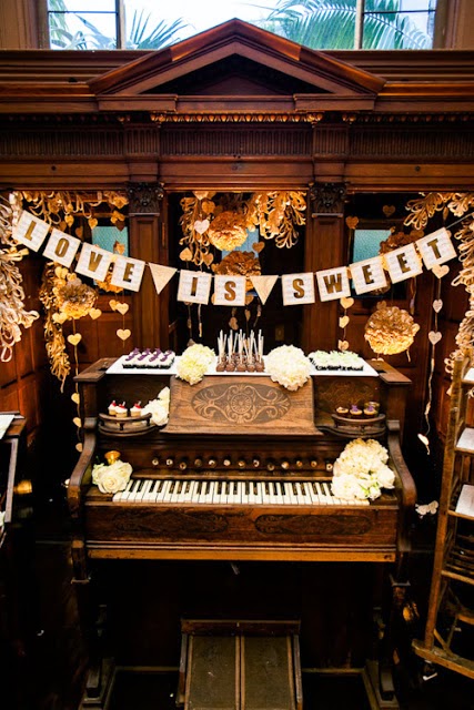 http://aweddingplannermalaysia.blogspot.hu/2013/08/music-theme-wedding.html