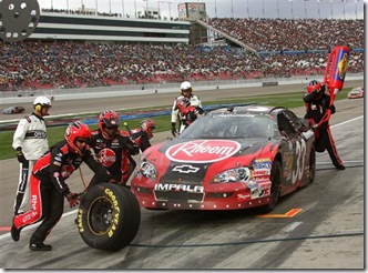 2010 Las Vegas NNS Kevin Harvick pit stop