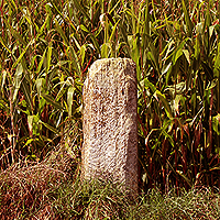 https://www.paintwalk.com/2018/12/normandy-megalith-menhir-des-planches.html